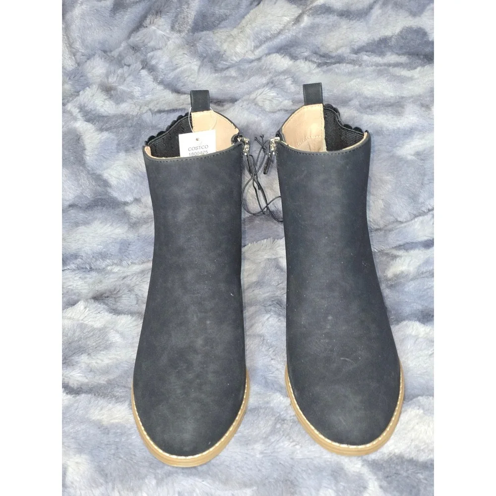 NWB Draper James Elle‎ Chunky Stacked Heel Zip-up Ankle Bootie black size 8